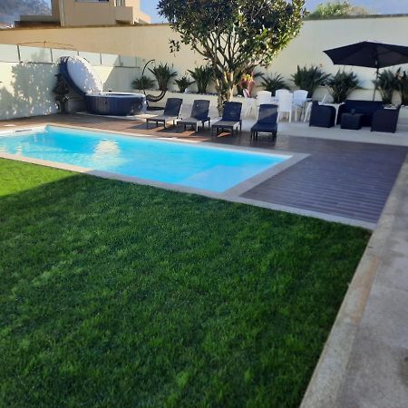 فيلا Michel'S House إسبونسيندي المظهر الخارجي الصورة