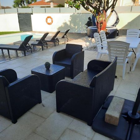 فيلا Michel'S House إسبونسيندي المظهر الخارجي الصورة